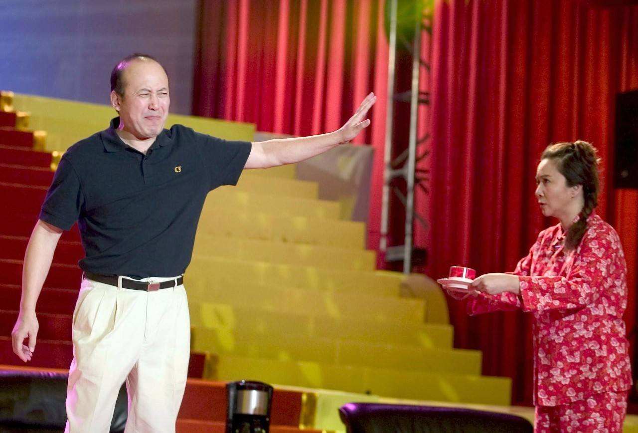 包含西班牙队带队取胜!,阿扎伦卡重要时刻最后时刻胜出观众掌声雷动的词条 包含西班牙队带队取胜!,阿扎伦卡重要时刻最后时刻胜出观众掌声雷动的词条